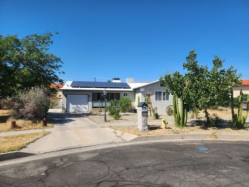 1612 Ewing Cir, Ridgecrest, CA, 93555-2608 | Card Image