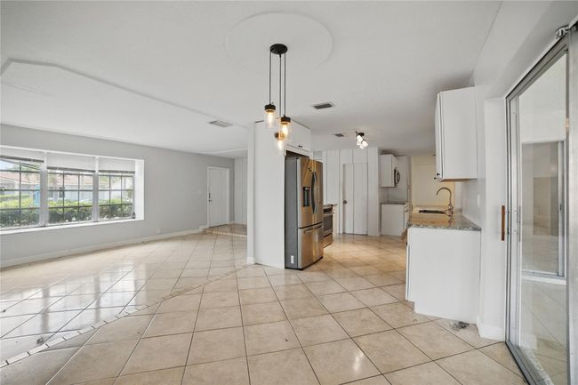 7965 Nw 9 Th St, House other with 3 bedrooms, 2 bathrooms and null parking in Margate FL | Image 7