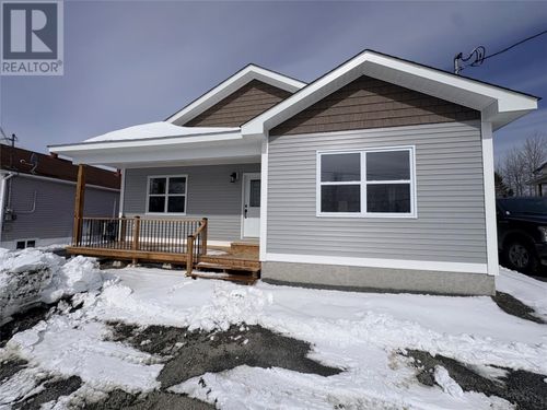 4 Reid St, Lewisporte, NL, A0G3A0 | Card Image