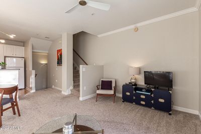 1016 - 4455 E Paradise Village Parkway, Condo with 1 bedrooms, 1 bathrooms and null parking in Phoenix AZ | Image 3