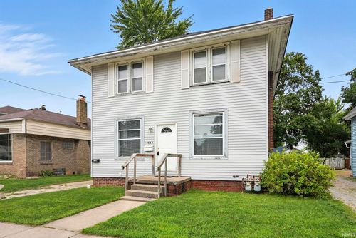 a-708 N Lake St, Warsaw, IN, 46580-2657 | Card Image