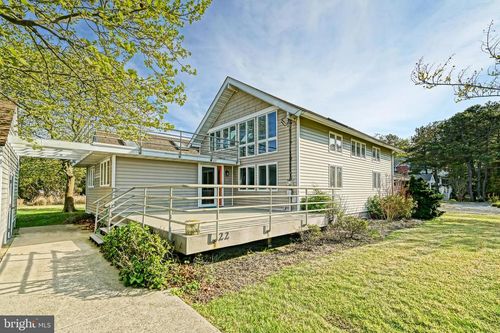 22 Harbor Rd, REHOBOTH BEACH, DE, 19971-1204 | Card Image