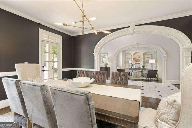 640 Lake Medlock Dr, House other with 6 bedrooms, 5 bathrooms and 2 parking in Johns Creek GA | Image 5