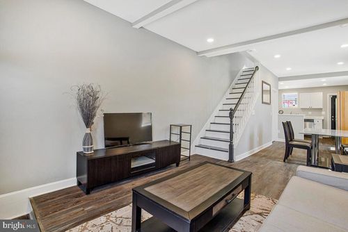 1101 Mckean Ave, BALTIMORE, MD, 21217-1519 | Card Image