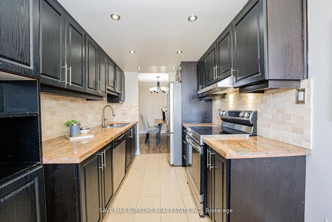 1507 - 5 Lisa St, Condo with 3 bedrooms, 2 bathrooms and 1 parking in Brampton ON | Image 21