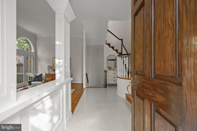 6638 Hampton View Pl, Townhouse with 3 bedrooms, 4 bathrooms and null parking in MCLEAN VA | Image 4