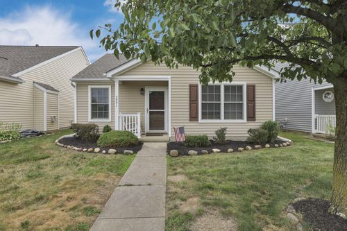 152-3991 Shannon Green Drive, Canal Winchester, OH, 43110 | Card Image