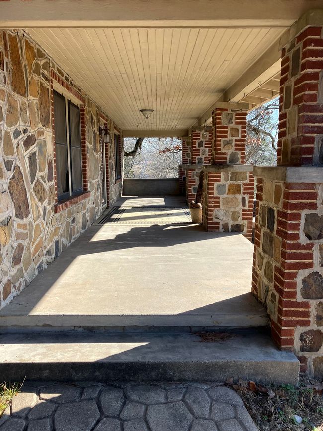 5553 Highway 71 S, House other with 4 bedrooms, 2 bathrooms and null parking in Cove AR | Image 4