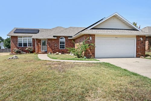 605 Chandler Dr, Willard, MO, 65781-8189 | Card Image