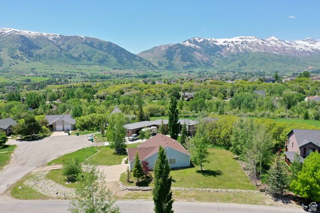 Bird's eye view with a residential view and a mountain view | Image 36