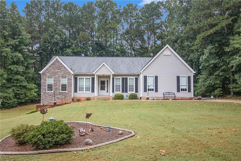 Bedford Forrest Dr, Sharpsburg, GA 30277