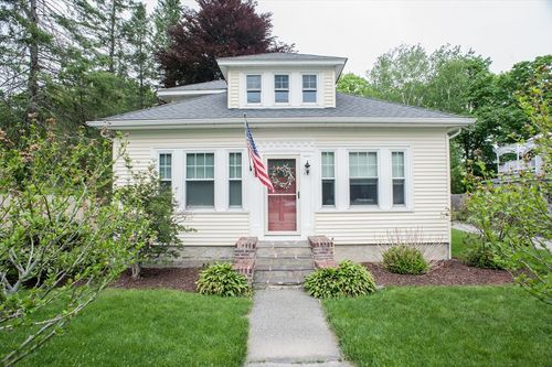 172 Sutton St, Northbridge, MA, 01534-1429 | Card Image