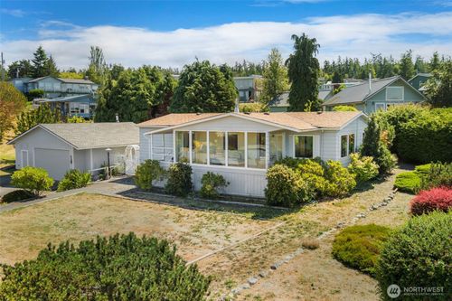 261 Dennis Blvd, Port Townsend, WA, 98368-9411 | Card Image