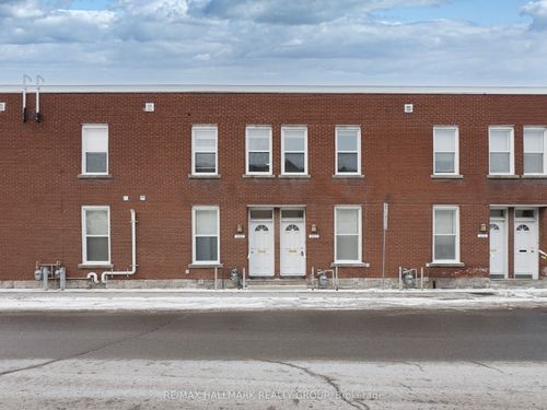 {{alt}} | Card Image