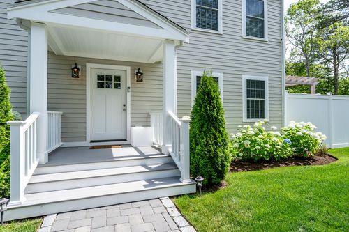 41 Dromoland Ln, Barnstable, MA, 02630-1814 | Card Image