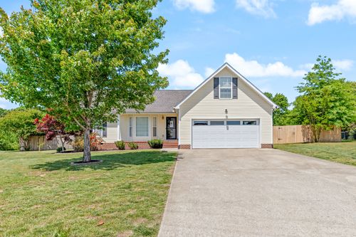207 Coleman Dr, White Bluff, TN, 37187-4851 | Card Image