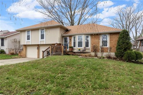 1210 Dunwich Dr, Liberty, MO, 64068-3042 | Card Image