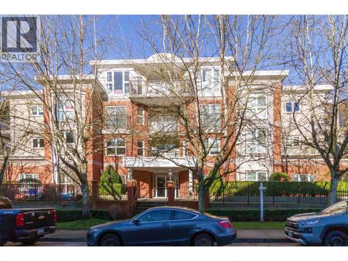 207-2253 Welcher Ave, Port Coquitlam, BC, V3C1X2 | Card Image