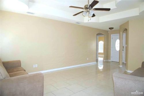 531 Tulip Cir, Alamo, TX, 78516-9806 | Card Image
