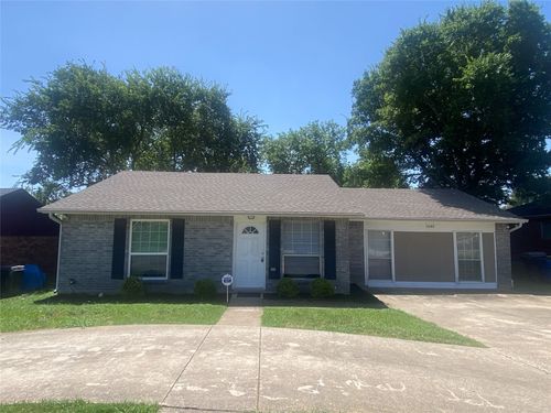 1542 Firebird Dr, Dallas, TX, 75241-3731 | Card Image