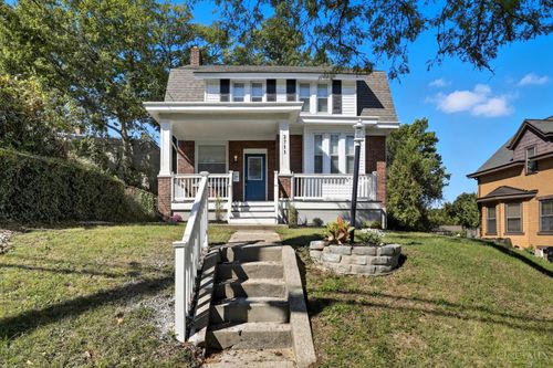 2711 Baker Ave, Cincinnati, OH, 45211-8101 | Card Image