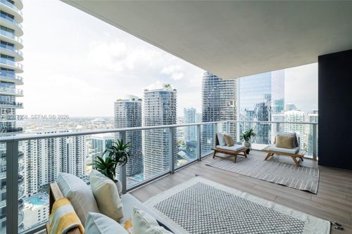 4311-1010 Brickell Ave, Miami, FL, 33131-3757 | Card Image