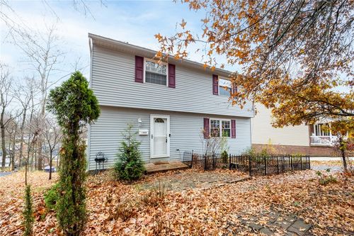 1069 Highfield Rd, Bethel Park, PA, 15102-1023 | Card Image
