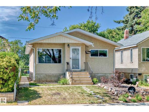 11832 64 St Nw, Edmonton, AB, T5W4J1 | Card Image