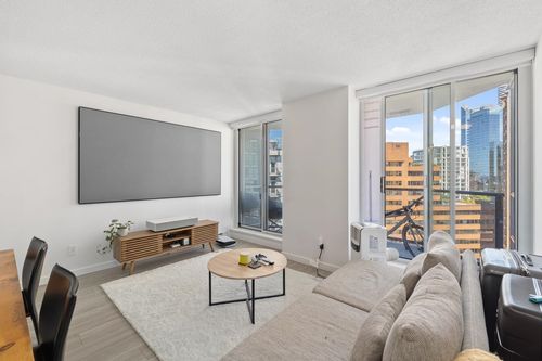 1702-1212 Howe St, Vancouver, BC, V6Z2M9 | Card Image