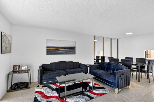 apt-315-2615 Ne 3rd Ct, Boynton Beach, FL, 33435-2192 | Card Image