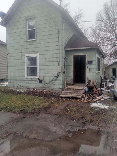 329 Mound St, Marion, OH, 43302-4723 | Card Image