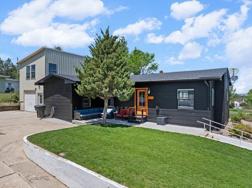 1214 4th Ave, Belle Fourche, SD, 57717-1604 | Card Image