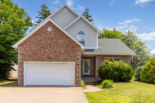 194 Radcliffe Dr, Halifax, NS, B3S1E3 | Card Image