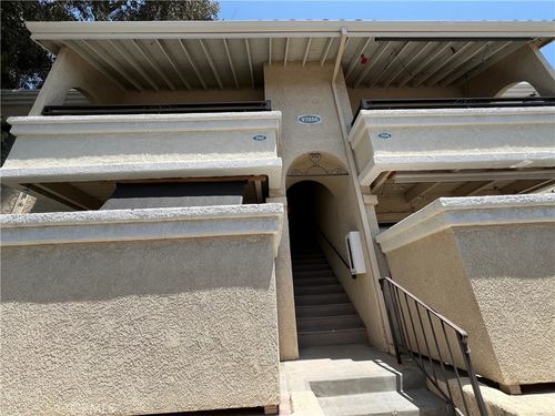 702-27236 Luther Dr, Canyon Country, CA, 91351-3769 | Card Image