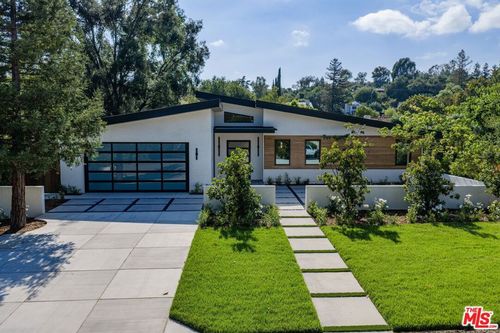 1009 Daly Rd, Ojai, CA, 93023-1941 | Card Image