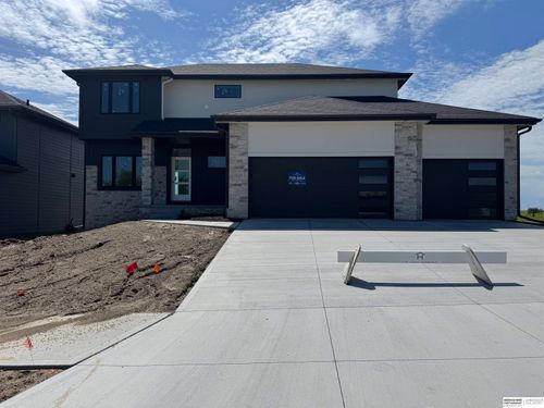 21313 Y Street, Elkhorn, NE, 68022 | Card Image