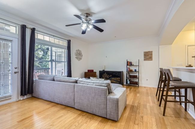 UNIT-625 - 9525 N Capital Of Texas Hwy, Condo with 2 bedrooms, 2 bathrooms and 2 parking in Austin TX | Image 6