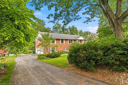 36 Maple Hill Dr, Kitchener, ON, N2M2R8 | Card Image