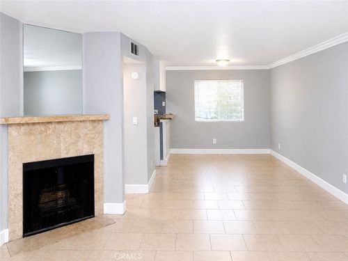 130-7035 Woodley Ave, Van Nuys, CA, 91406 | Card Image