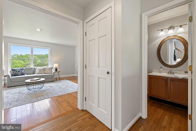 5722 Pond View Ln, House other with 4 bedrooms, 4 bathrooms and null parking in Broad Run VA | Image 20
