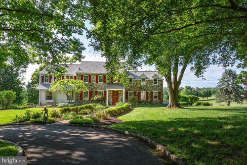 137 Davis Rd, MALVERN, PA, 19355-3427 | Card Image