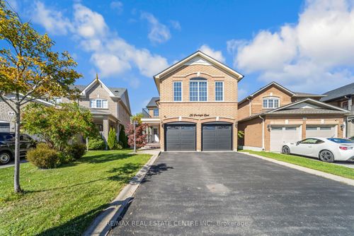 26 Porchlight Rd, Brampton, ON, L6X4S2 | Card Image
