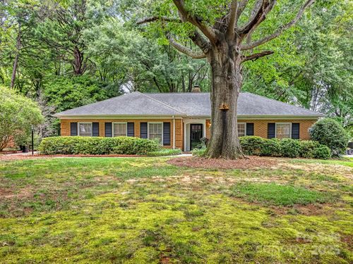 6009 Brace Rd, Charlotte, NC, 28211-4652 | Card Image