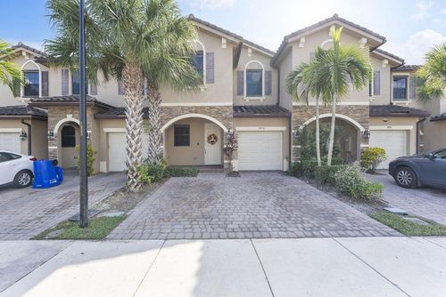 5436 Nw 27th St, Margate, FL, 33063-1971 | Card Image