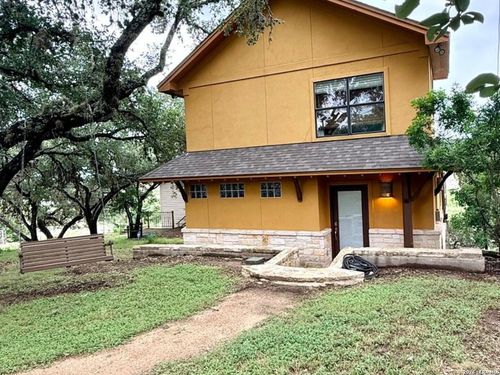 1923 Pebble Beach Rd, Lakehills, TX, 78063-6441 | Card Image