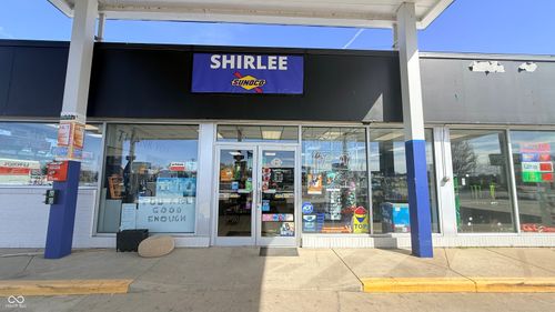 606 Shirlee St, Vincennes, IN, 47591-5583 | Card Image