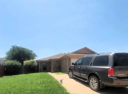 3411 Stonewall Ln, Fort Worth, TX, 76123-1765 | Card Image