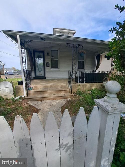 205 Lewis Ave, East Lansdowne, PA, 19050-2645 | Card Image