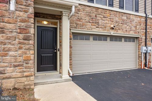 160 Platt Pl, FEASTERVILLE TREVOSE, PA, 19053-3804 | Card Image