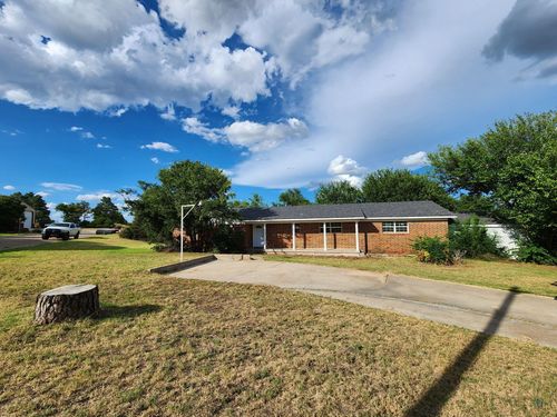 602 N Cypress St, McLean, TX, 79057 | Card Image